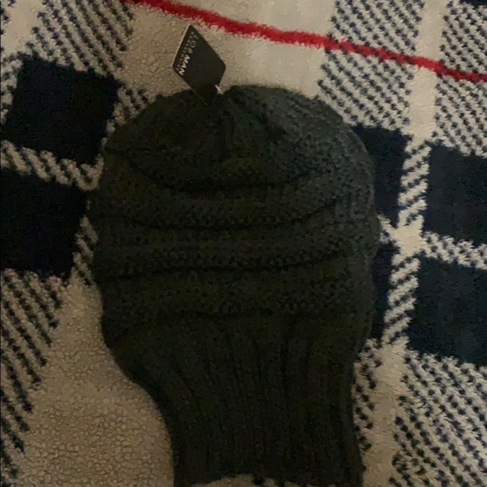 Black beanie